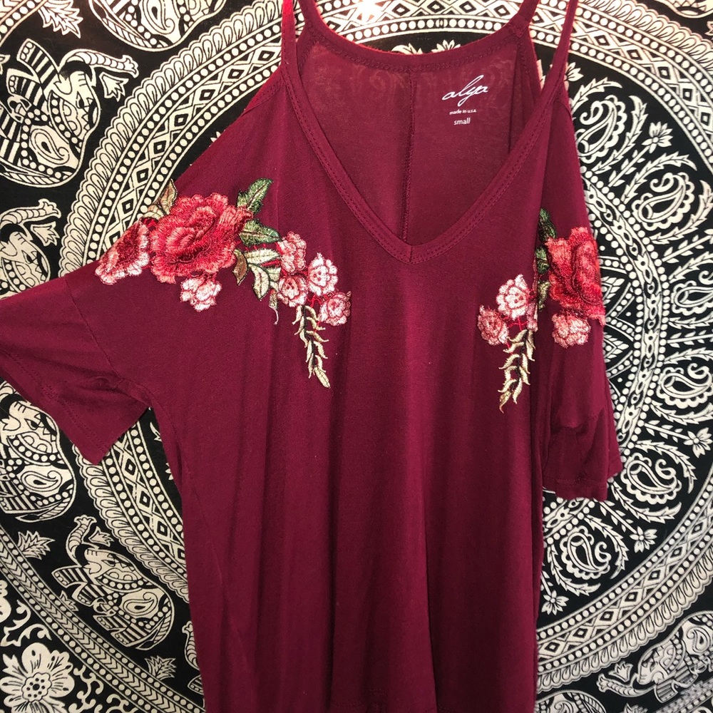 Off shoulder tank